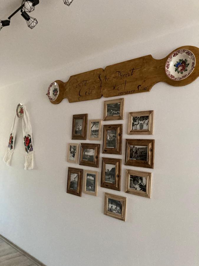 Pensiunea Simi مويزي المظهر الخارجي الصورة